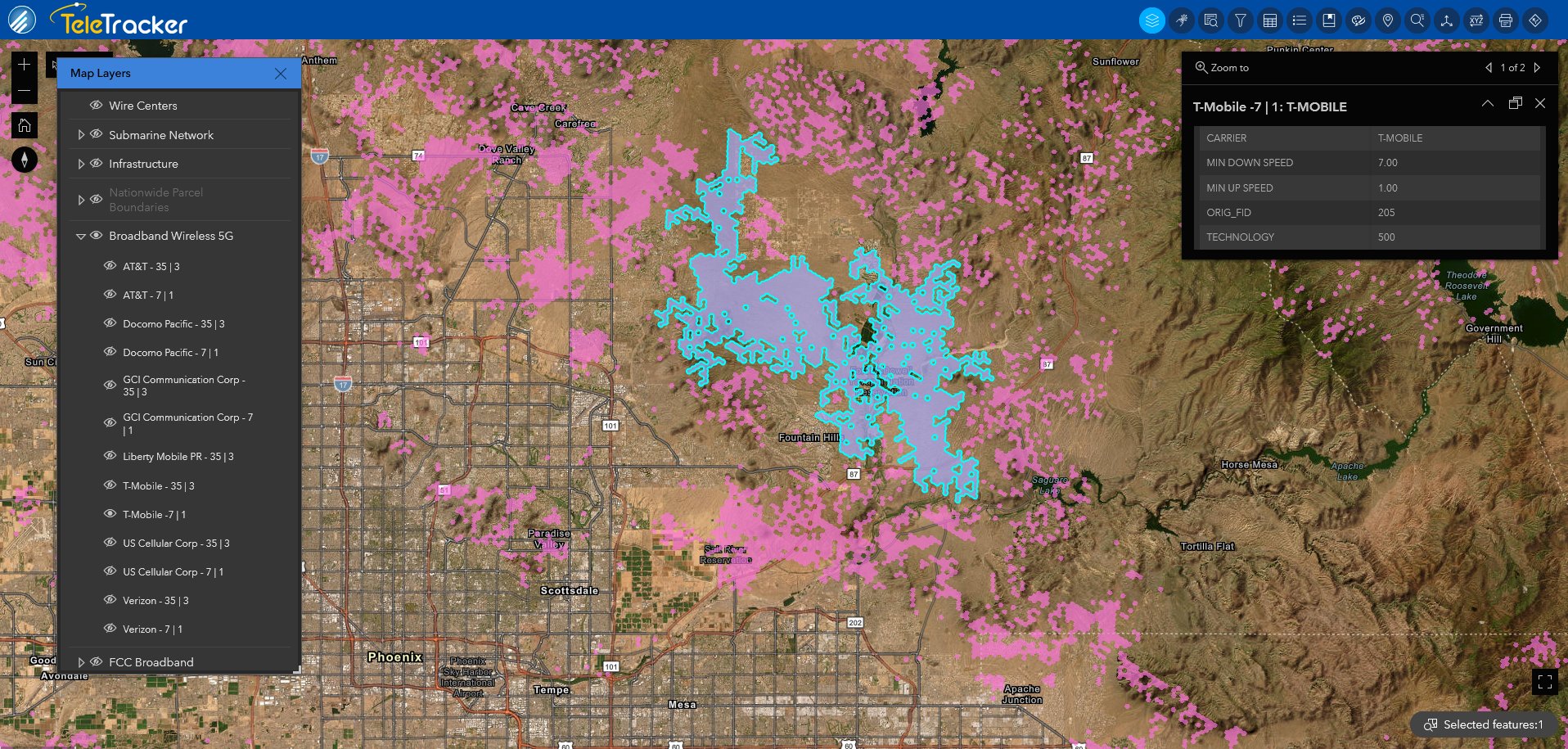 GeoTel's TeleTracker displays a broadband wireless area in Phoenix, Arizona on the Imagery Hybrid base map that includes satellite imagery.